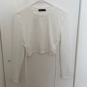Medium white crop top